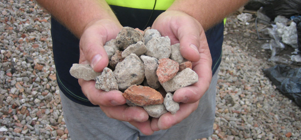 Concrete brick Recycling Aggregate from 20ml - 40ml mix