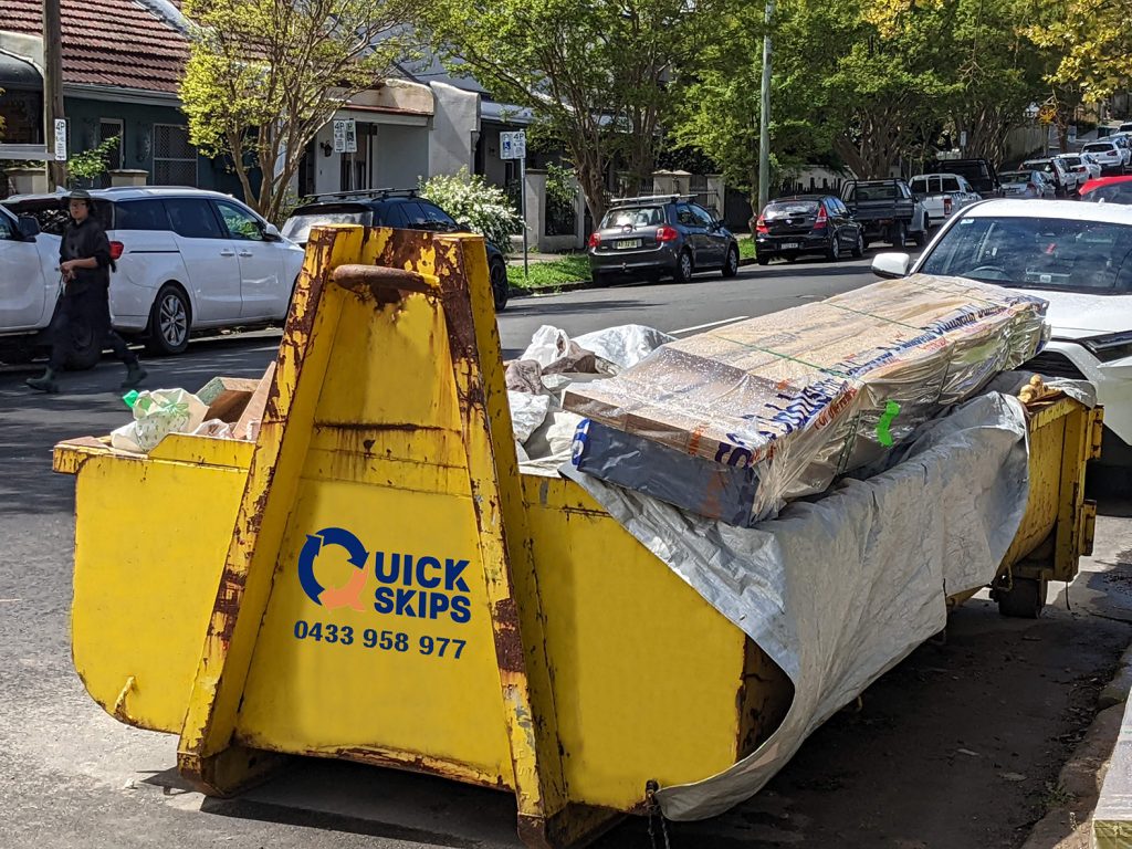 Hook skip bin hire Sydney Hook Lift Skips Loader Bins Fairfield, Wetherill Park, Smithfield. What are Hook Skip Bins and how are they used