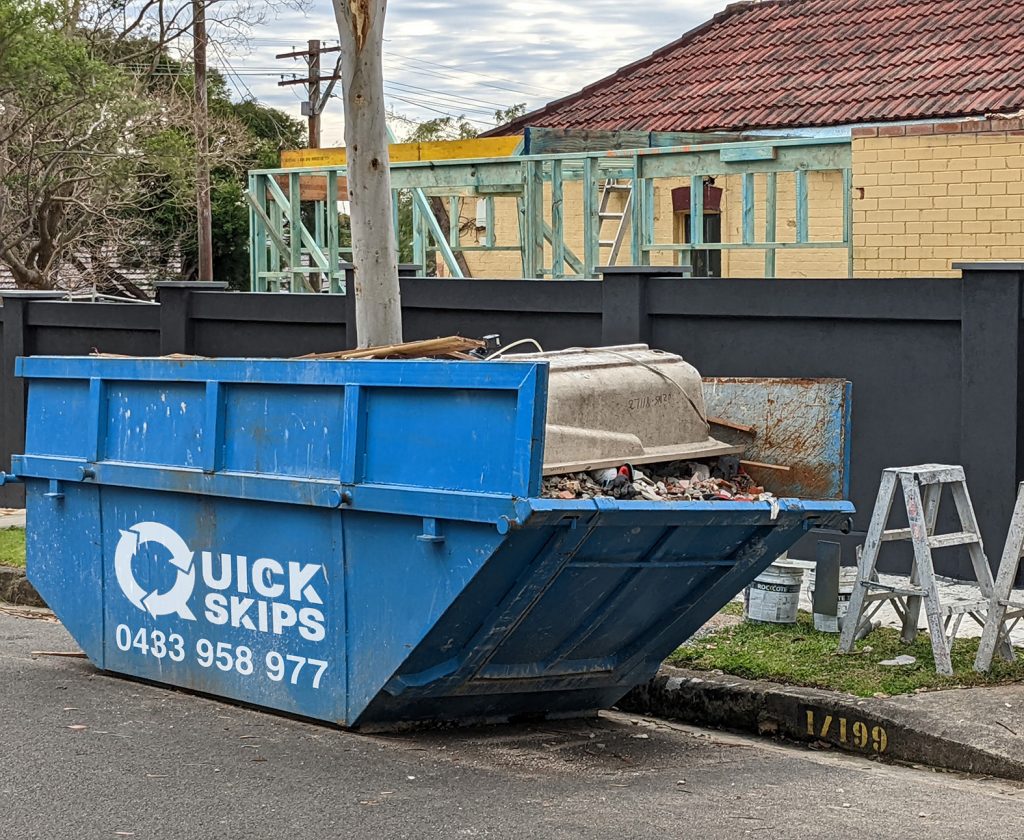 Liverpool area Marrel Skip Bin Hire, Casula, Ingleburn & Macquarie Fields for bricks, construction waste and concrete.