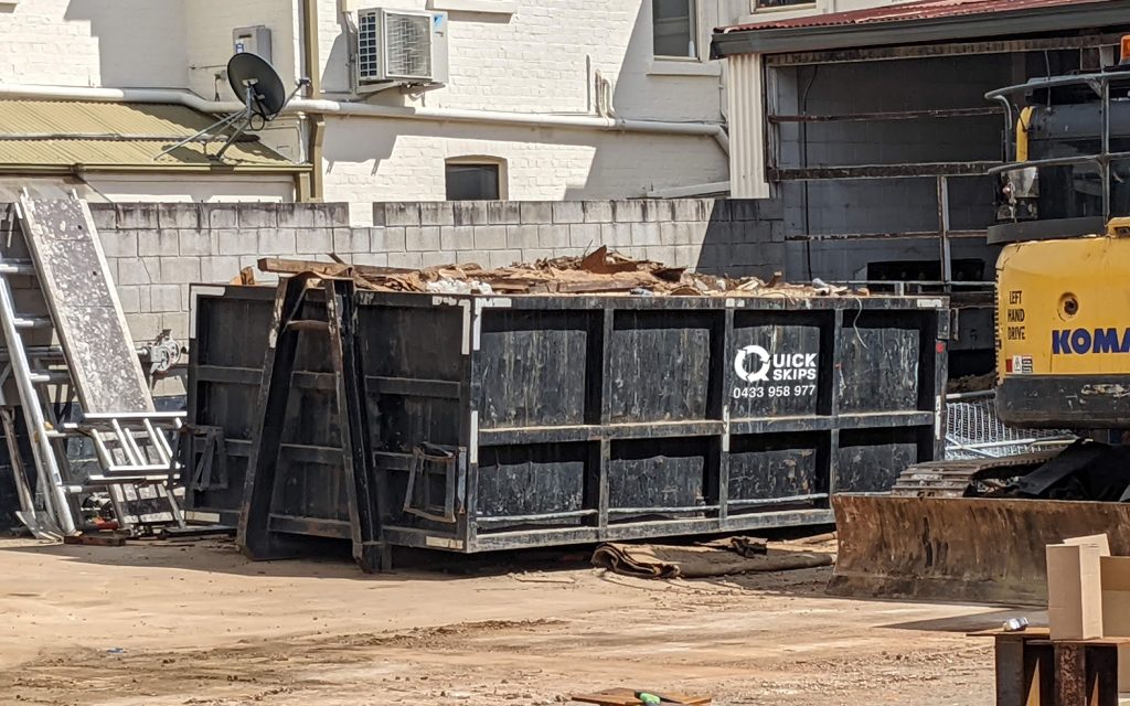 Bankstown Skip Bin Hire, 10m3 hook skip bin dimensions, construction skip bin hire for building rubble