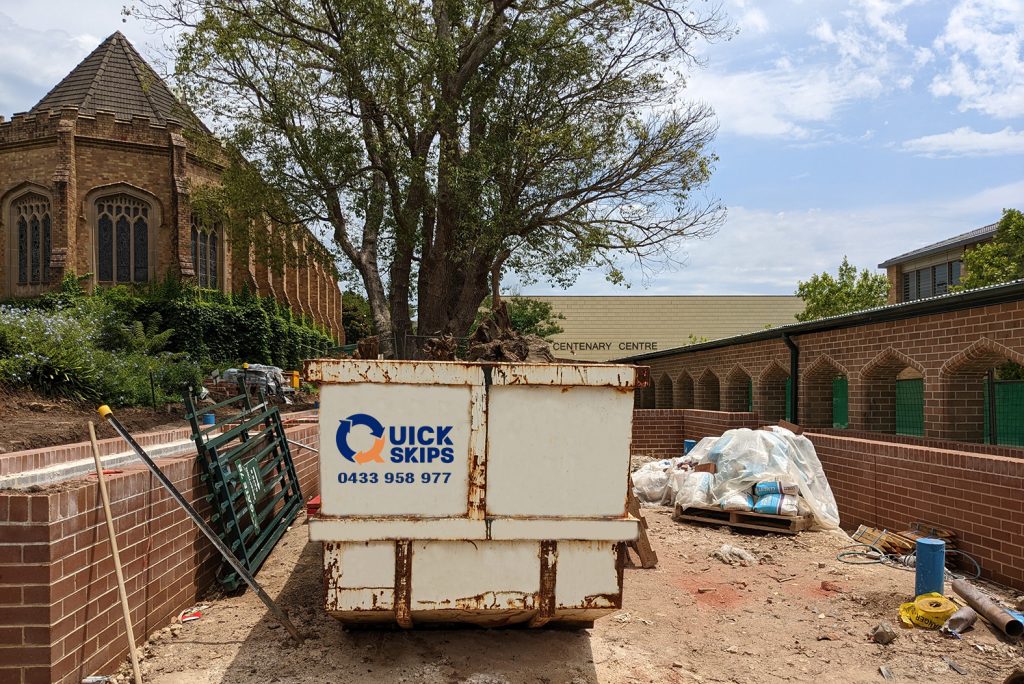 Hawkesbury skip hire school college Sydney, 8m3 skip bin hire rubbish removal size Windsor